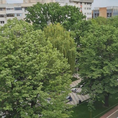 Apartament Cu 2 Camere Spatioase In Centrul Orasului - Andrei Brăila Eksteriør bilde